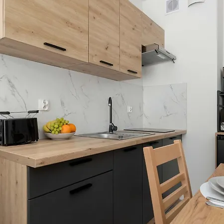Cozy Near The With Parking And Terrace By Renters * 미에드지보드지